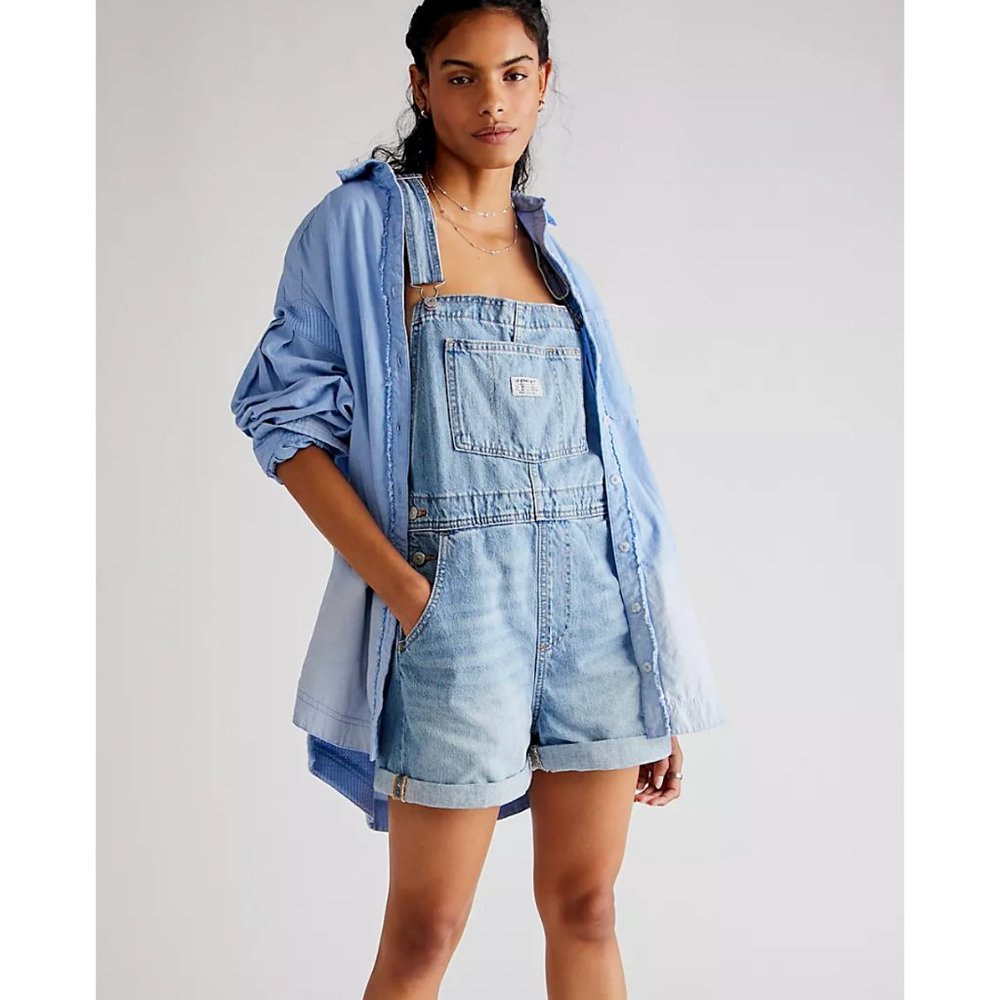 Free People Levi's Light Blue Vintage Denim Short Overall Shortalls Romper NWT